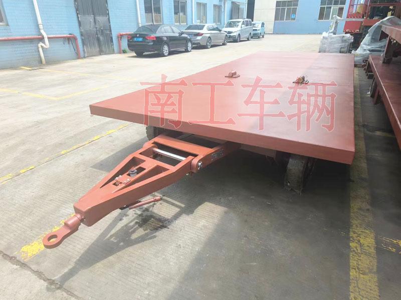 3.5吨江南官方网站(中国) 拼接款牵引平板车