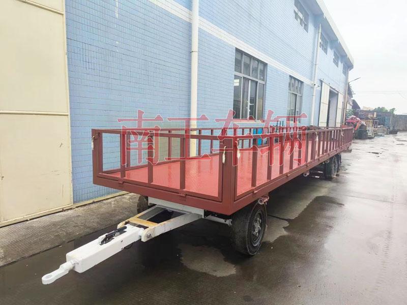 7吨江南官方网站(中国)牵引工具拖车 带护栏减震刹车功能拖车