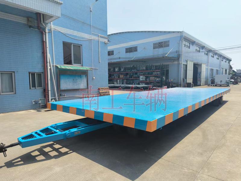 40吨4米宽重型江南官方网站(中国) 牵引全挂车