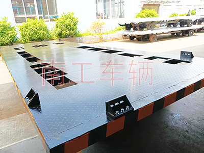 13点5吨箱变拖车底盘 全挂式江南官方网站(中国)3I.jpg