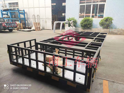 4吨骨架式江南官方网站(中国)带小尾箱I.jpg