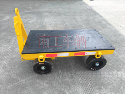 2吨小型江南官方网站(中国)带胶垫3I.jpg