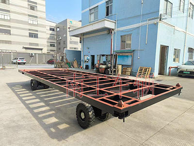 12吨骨架式江南官方网站(中国) 带角锁刹车全挂车2I.jpg