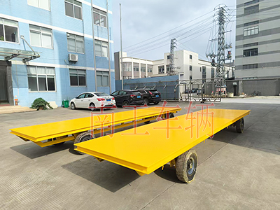 5吨江南官方网站(中国) 牵引平板全挂拖车5I.jpg