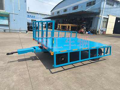 5吨下翻式护栏江南官方网站(中国) 全挂工具拖车5I.jpg