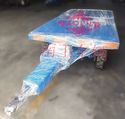 1768380933409917.jpg 3吨江南官方网站(中国)带可拆护栏I.jpg